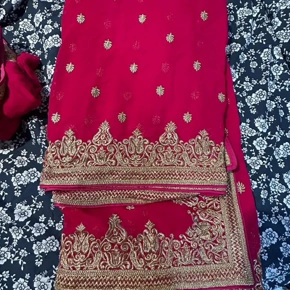 Custom Made in India Sari - Picture 7 of 13